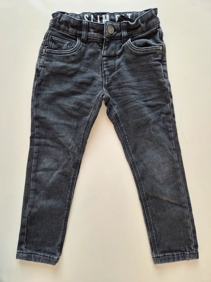 👦 Jeans