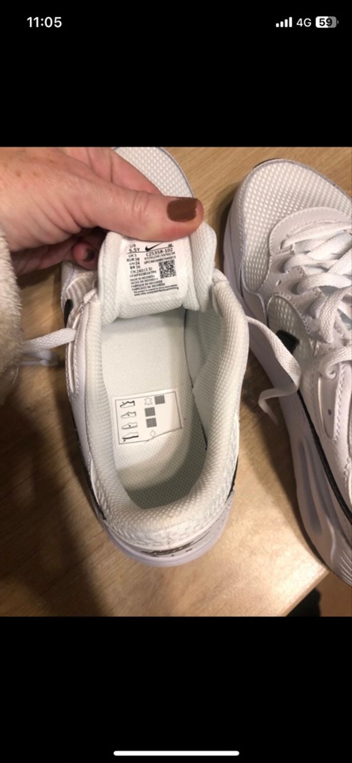 Paire de baskets Nike Air mixte - photo numéro 8