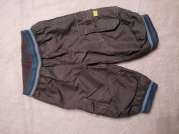 Pantalon 6 mois (réf interne C19)(familleac72)