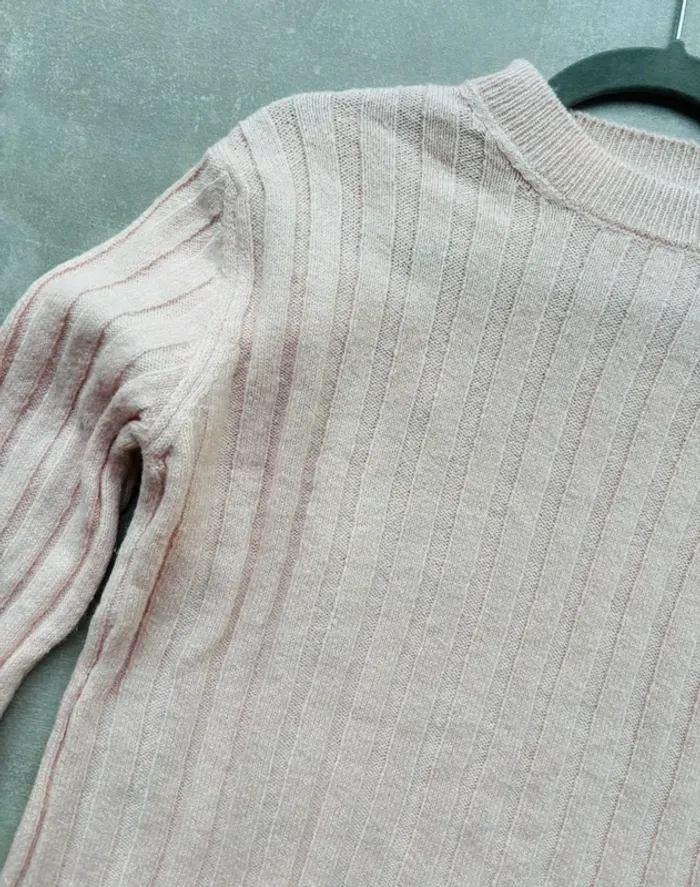 Magnifique pull rose pale côtelé Trendyol L neuf - photo numéro 2
