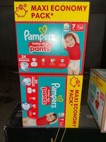 Lot de pampers pants taille 7