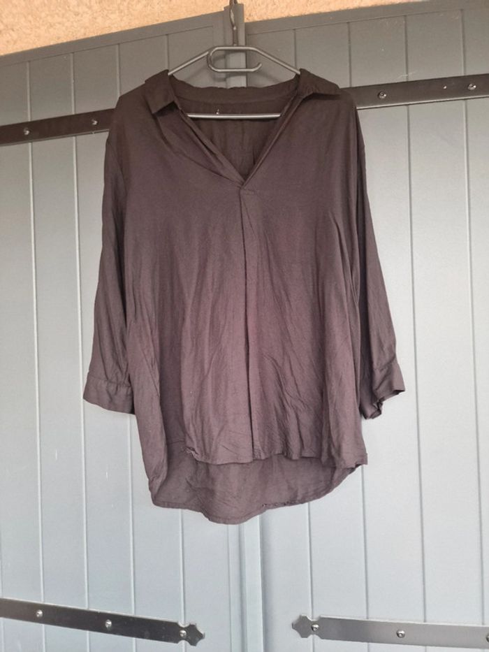 Blouse noir basique