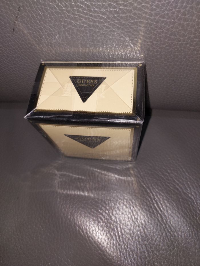 Guess seductive - photo numéro 2