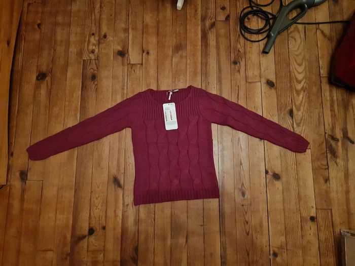 Pull orchestra taille 12 ans neuf