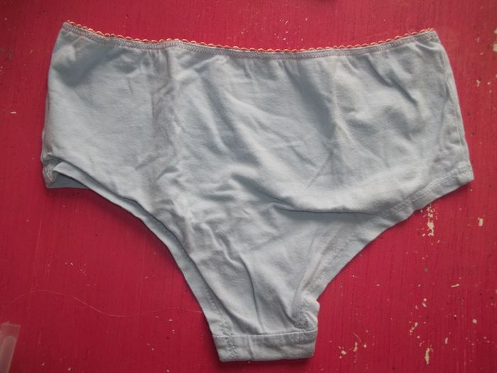 Lot 3 shorties La Redoute 138/150 cm - photo numéro 7