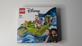[Lego] Disney Les aventures de Peter Pan et Wendy dans un livre de contes 43220