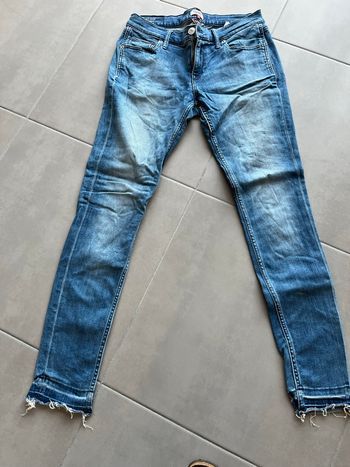 Jean tommy H femme  taille 40