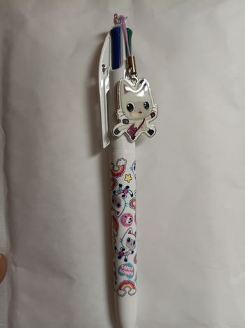 Stylo BIC 4 COULEURS kawai Gabby's dollhouse- a collectionner- neuf