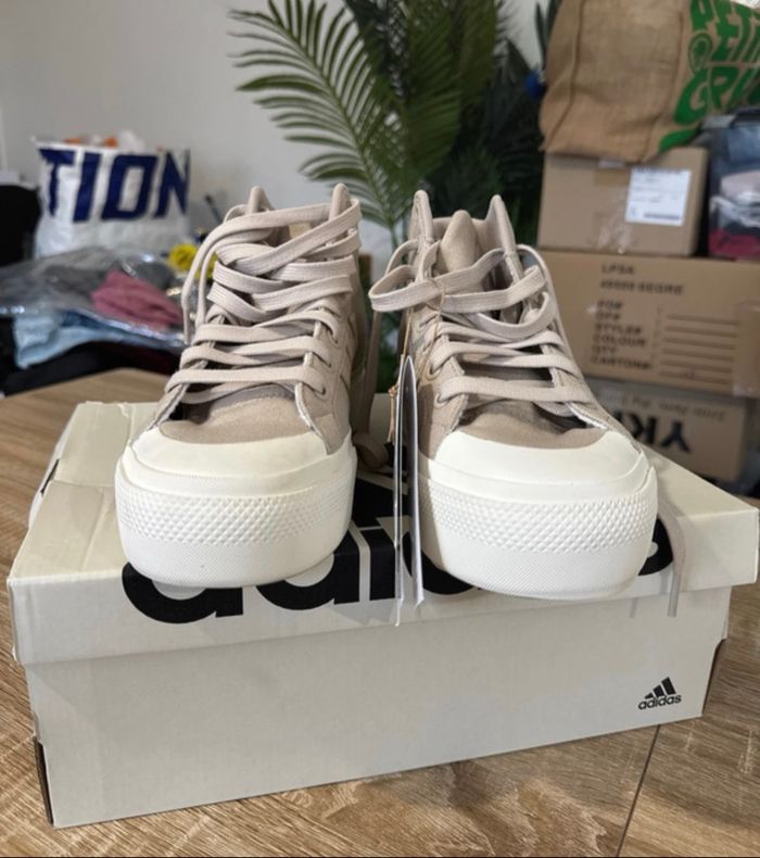 Adidas bravada 2.0 mid plateform - photo numéro 6