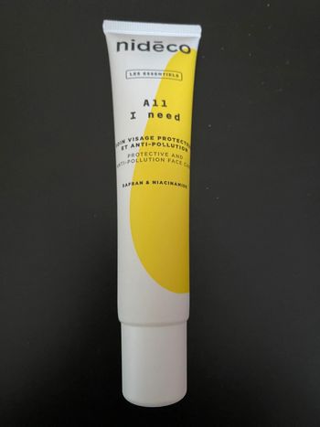 Soin, visage, protecteur et antipollution