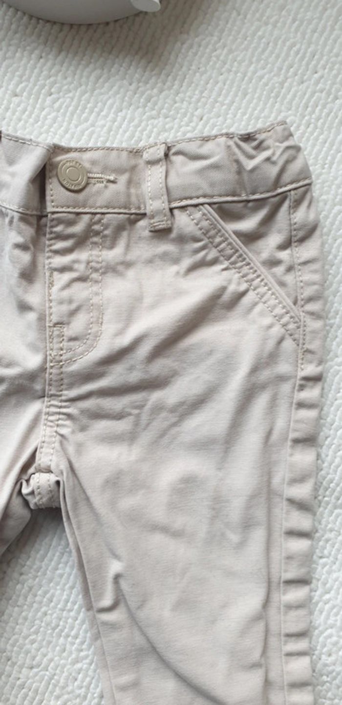 Jeans beige 9 mois - photo numéro 2