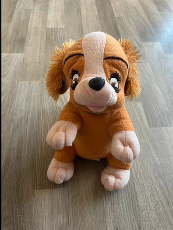 Peluche la belle et le clochard Disney
