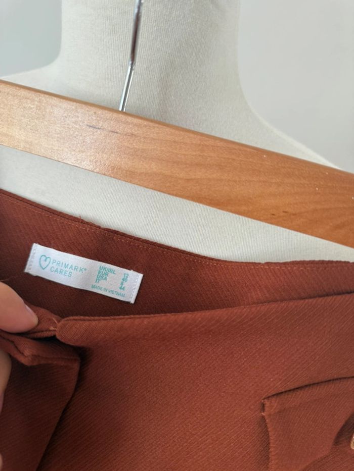 Jolie pantalon classe 40/L - photo numéro 2