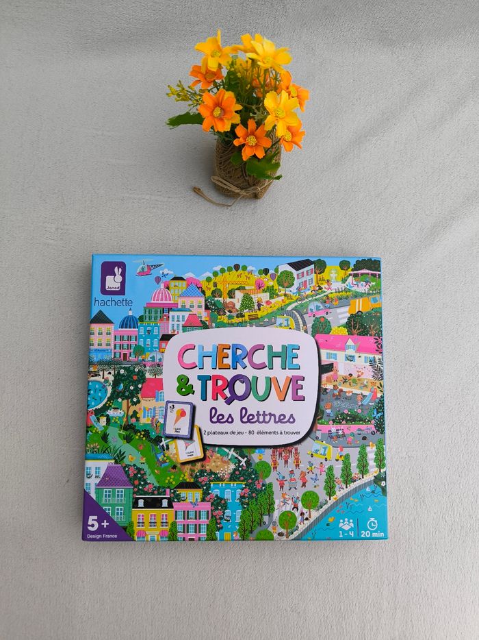 Jeu Cherche et trouve les lettres Hachette