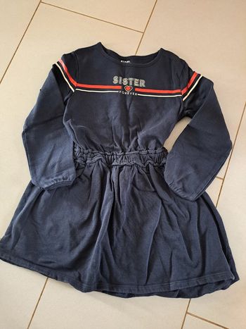 Robe 8 ans