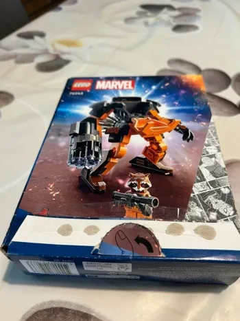 Lego 76243 Rocket