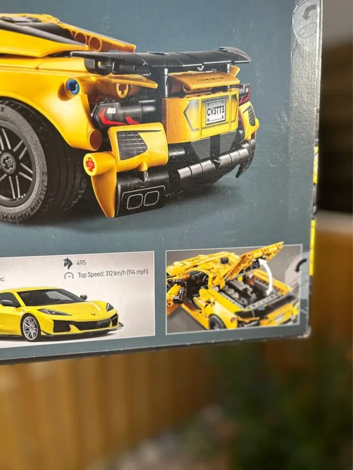 Lego Technic Chevrolet Corvette 42205 neuf - photo numéro 3