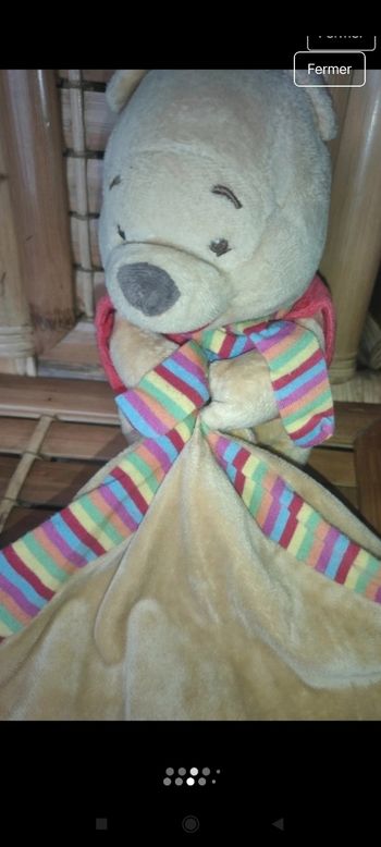 Doudou bébé Winnie l'ourson p2
