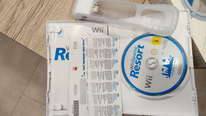 Wii sport resort + Wii motion plus. Wii - photo numéro 2