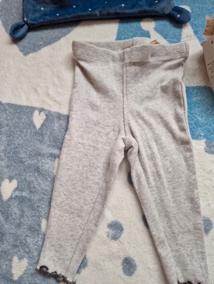 Lot de 3 leggings 2 - 6 mois neuf - photo numéro 4
