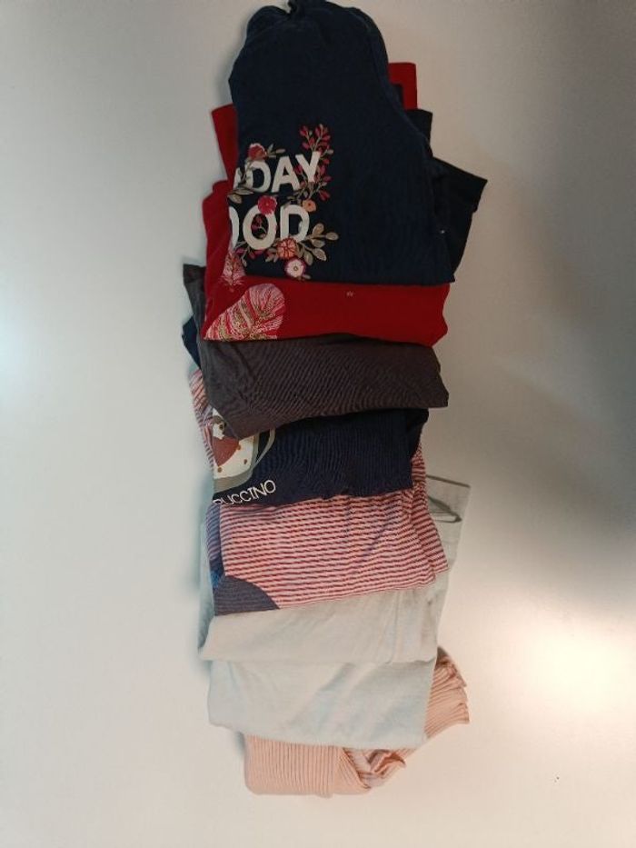 Lot 8 tee shirt manche longues 6 ans