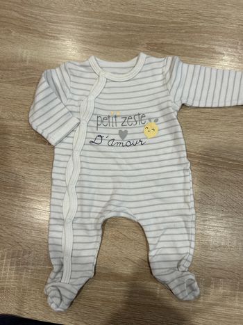 Pyjama 1 mois