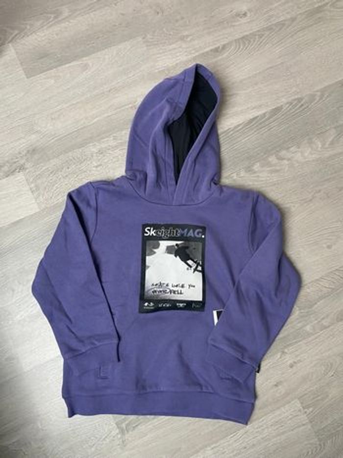 Sweat violet skate 8 ans