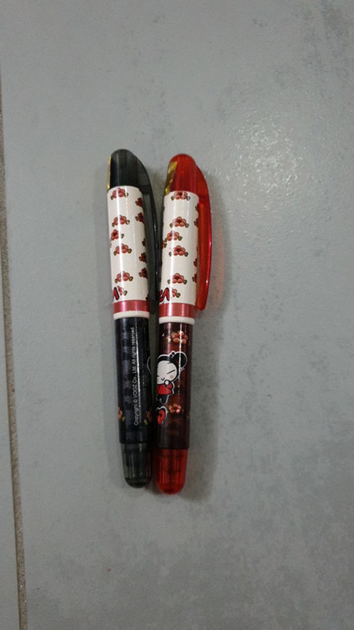 2 Stylos plumes pucca neuf.