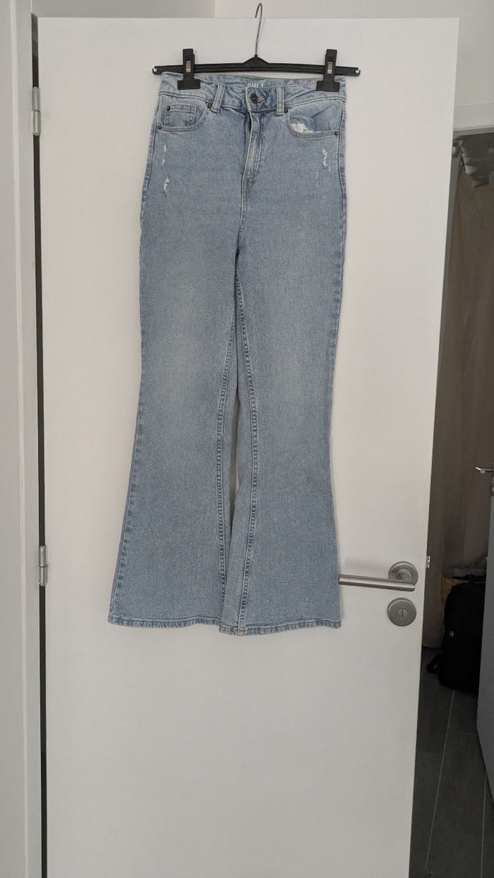 Jean Flare