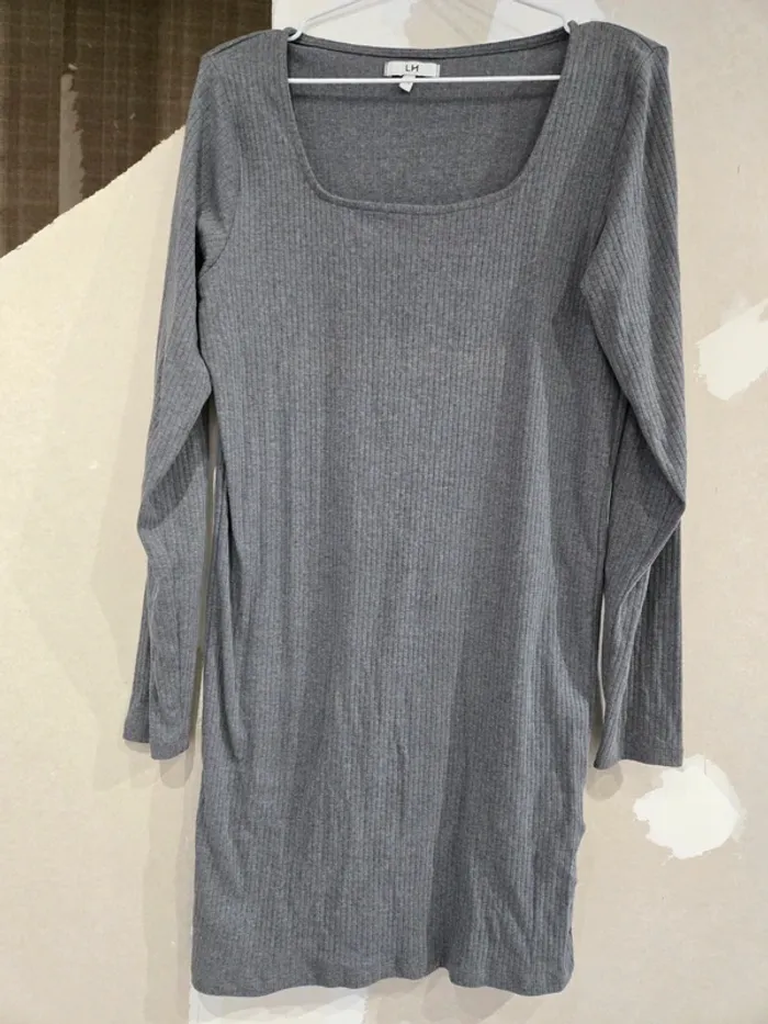 Robe courte manches longues la halle