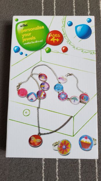 Kit collier et bagues 4 ans