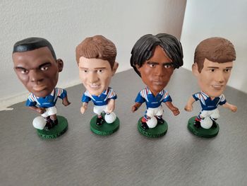 Lot figurines football équipe de France 1998