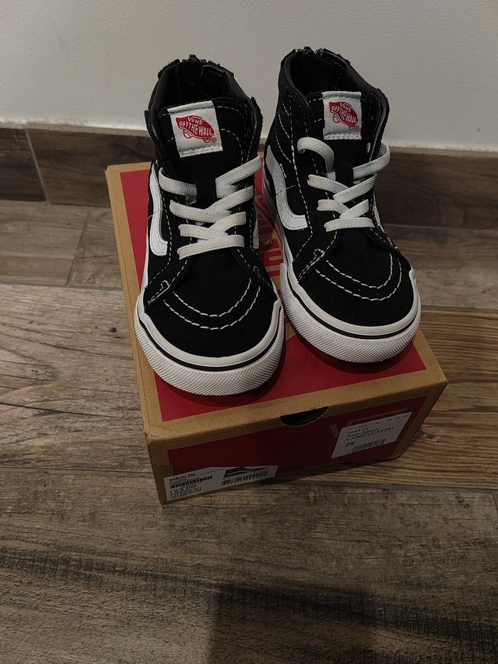 Vans  taille 25 - photo numéro 2