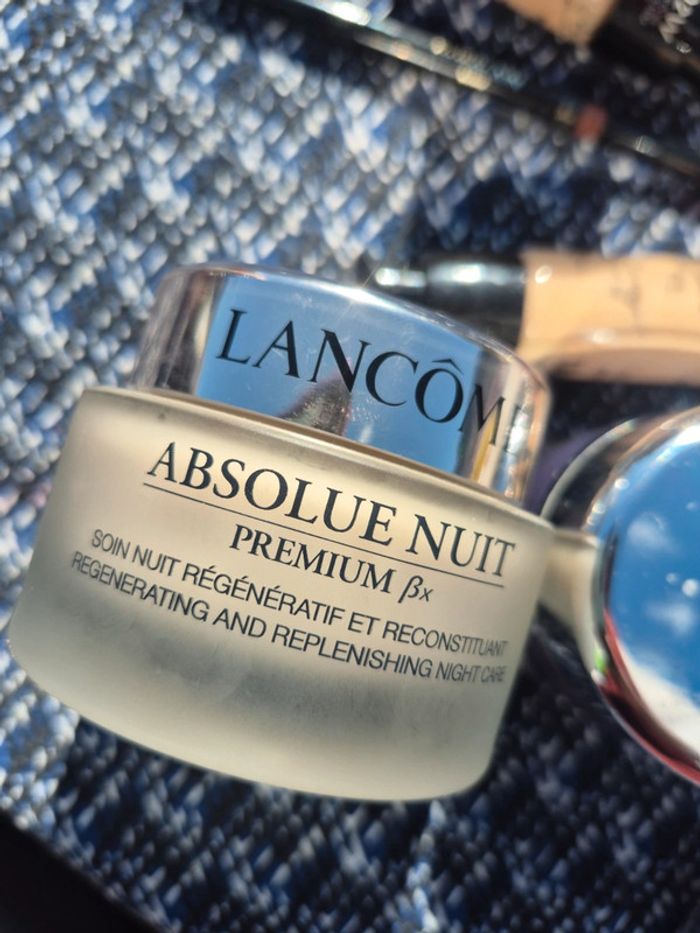 Lancome absolue nuit premium lift