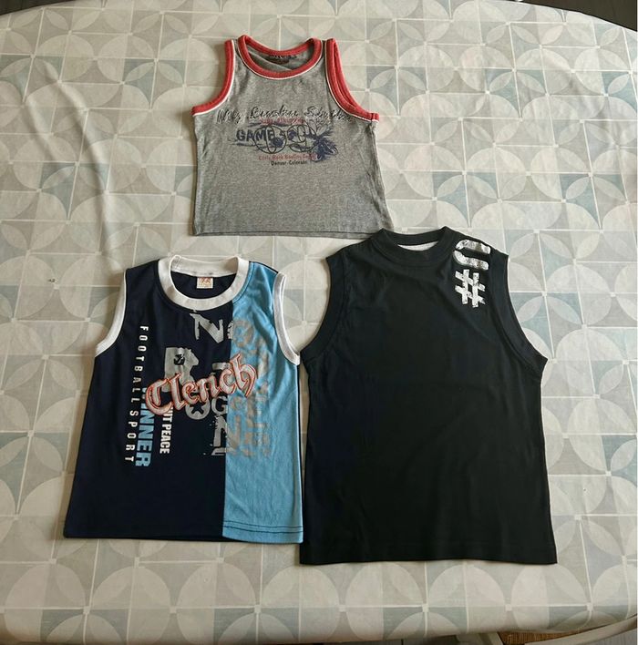 Lot de 3 débardeurs garçon - 6 ans - en très bon état - Sandsoil- FR Fashion - WR