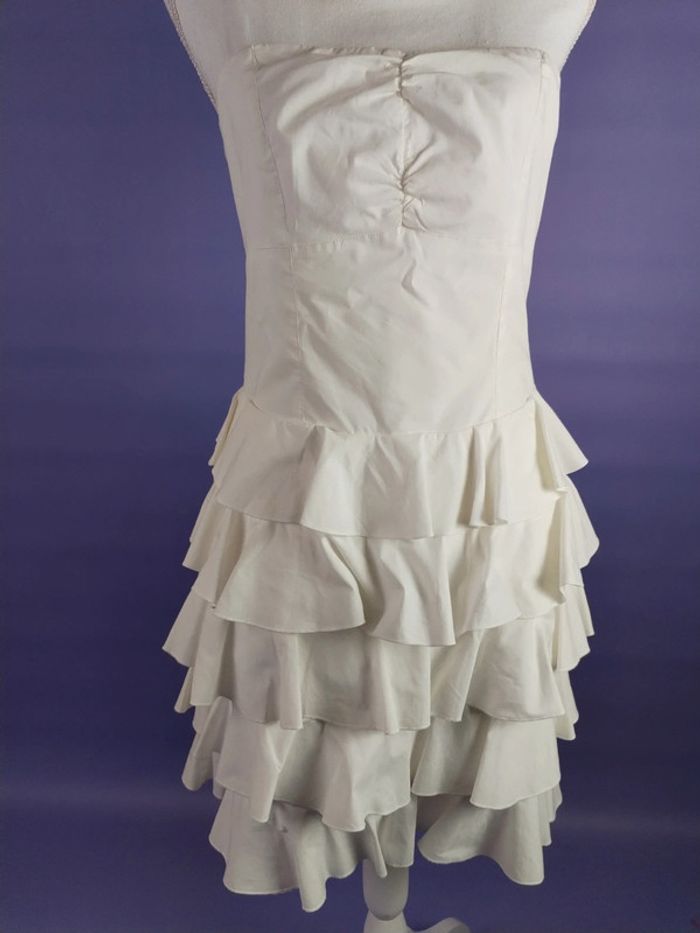 Robe blanche cocktail a volants taille 40