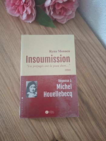 Livre : Insoumission - Ryna Monaca