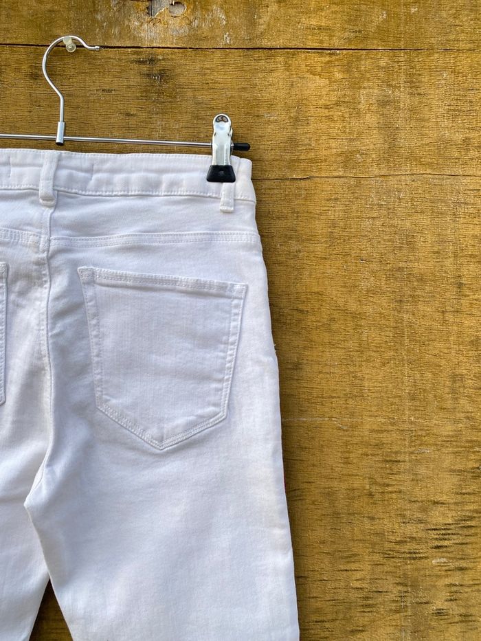 Jean skinny blanc et rouge ZARA - photo numéro 4