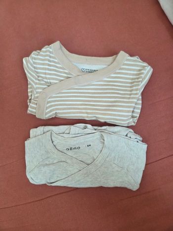 Lots 2 body manches longues 6 mois