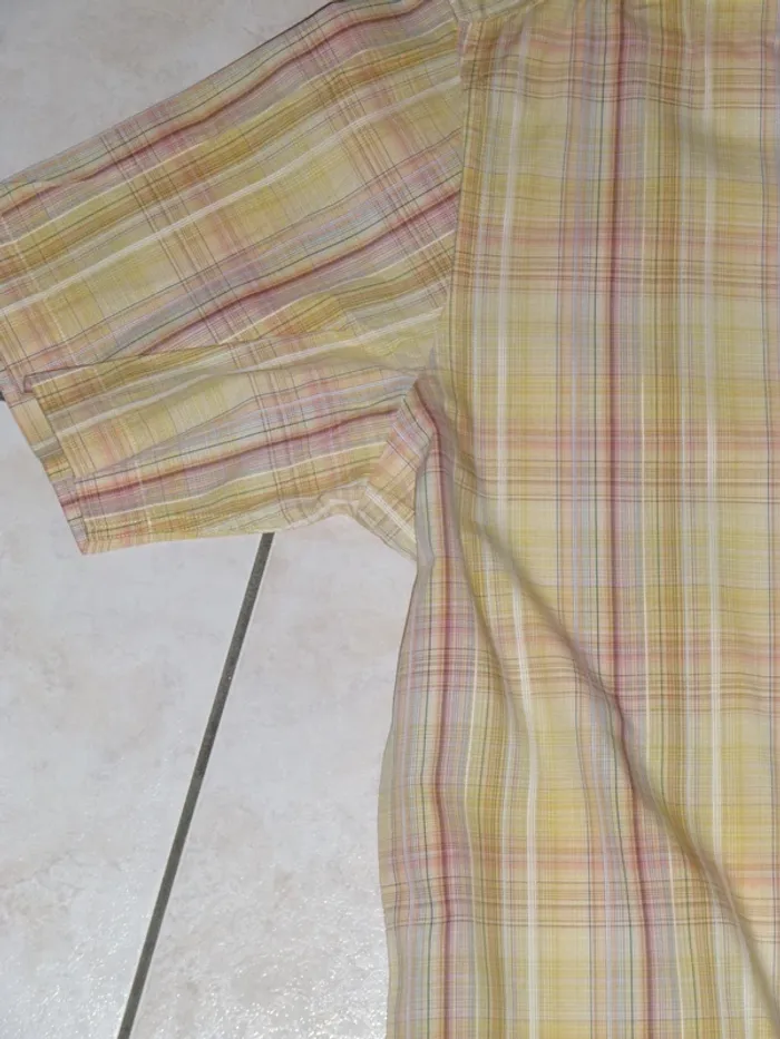 chemise manche courte jaune rayé Mise au Green taille M - photo numéro 3