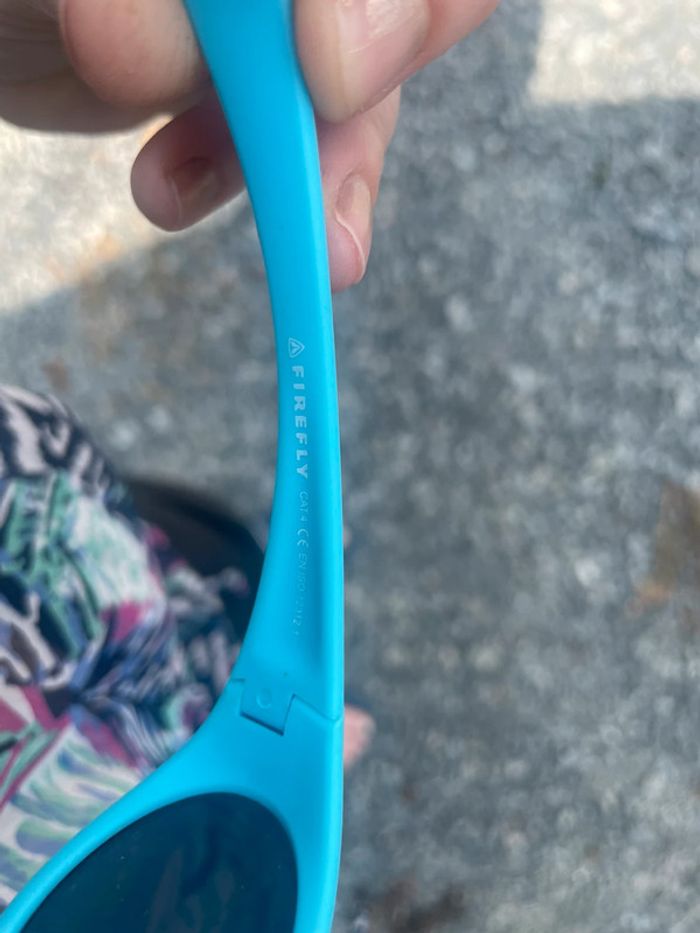 Lunette de soleil Firefly et maillot de bain bébé 0/6 mois - photo numéro 3