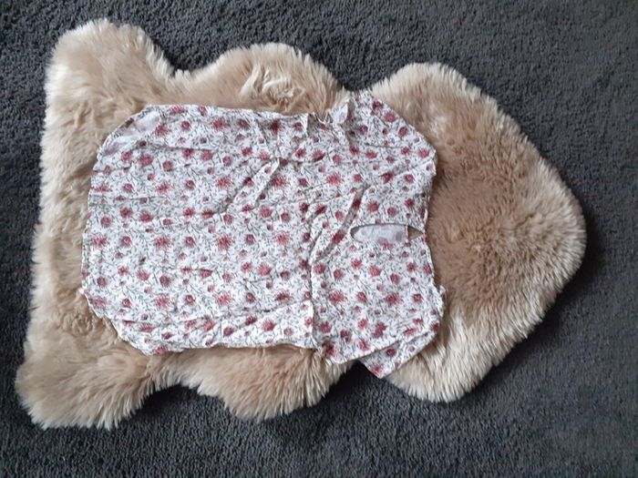 Top H&M taille 36 - photo numéro 3