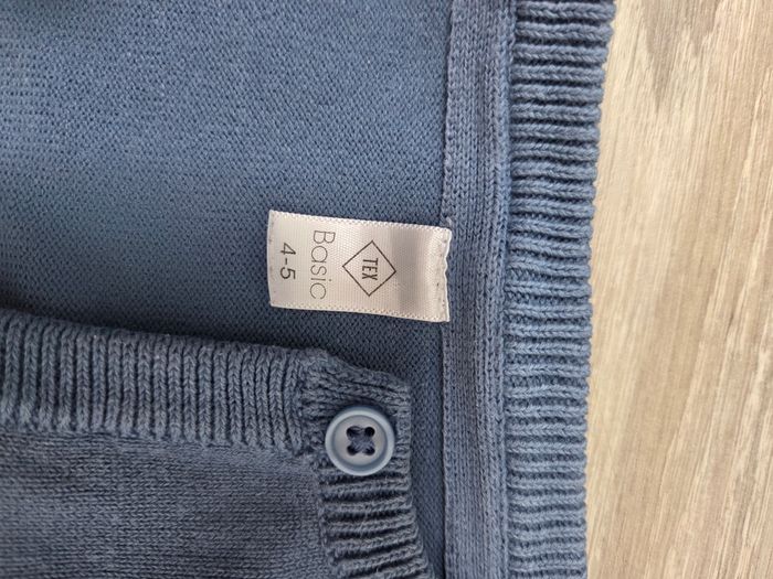 Gilet tex 4/5 ans - photo numéro 4