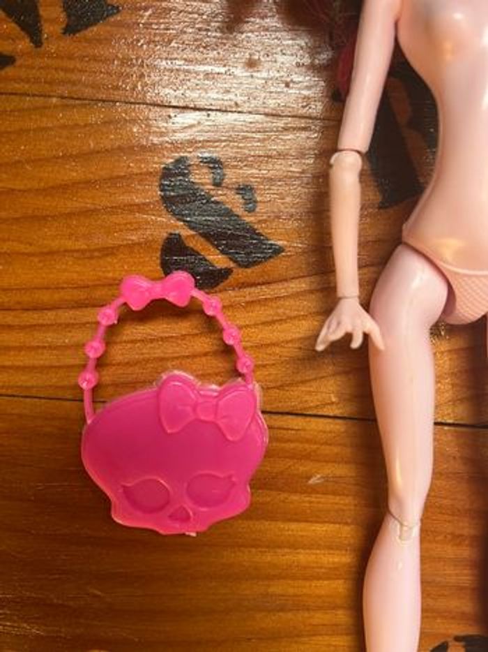 Draculaura Monster high - photo numéro 9