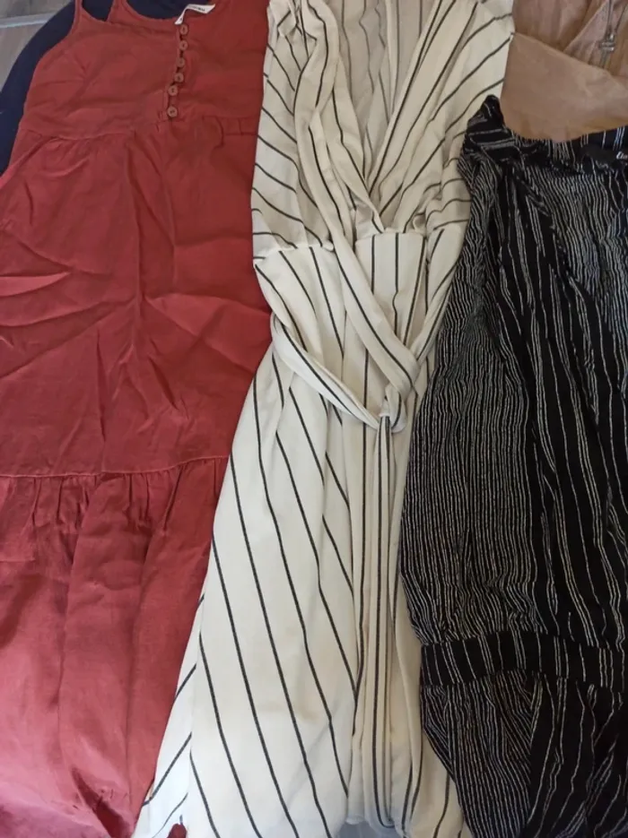 Lot de 9 vêtements femme taille S ( lot 5) - photo numéro 5