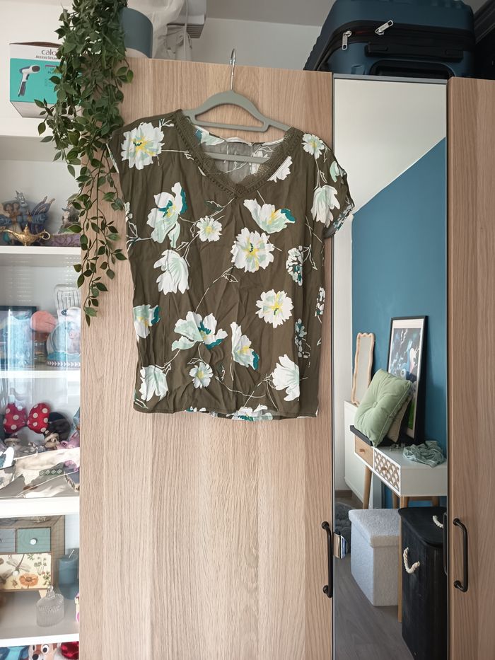 Blouse kaki fleur blanche promod - Taille M 38