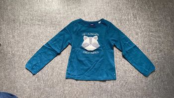 Haut bleu canard motif doux