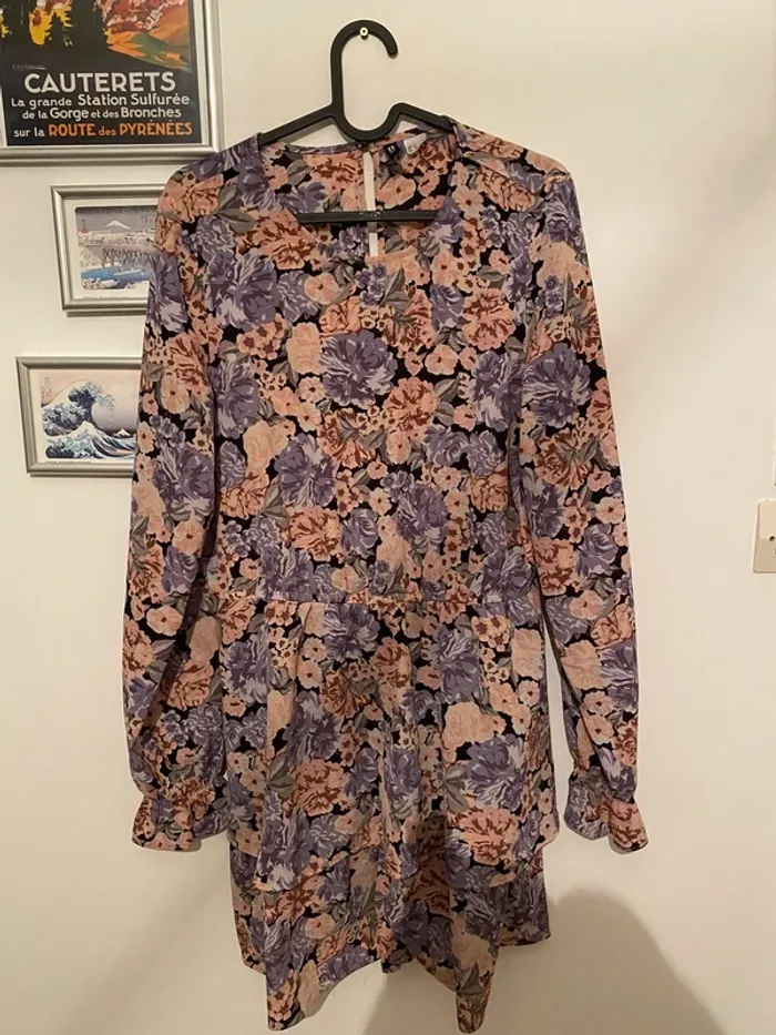 Robe fleurie.