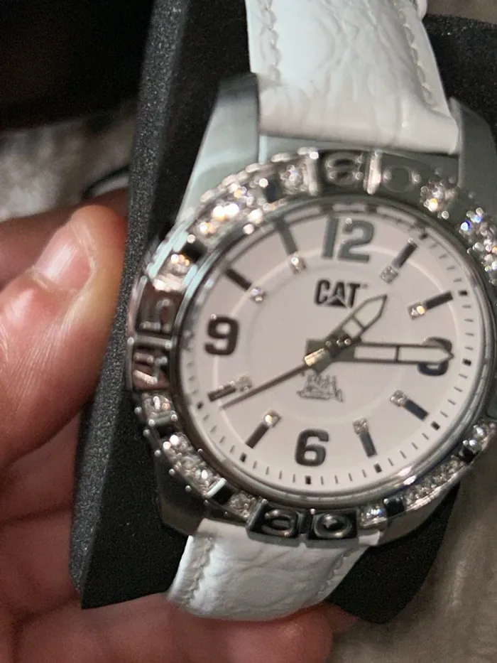 Montre catterpillar blanche - photo numéro 6