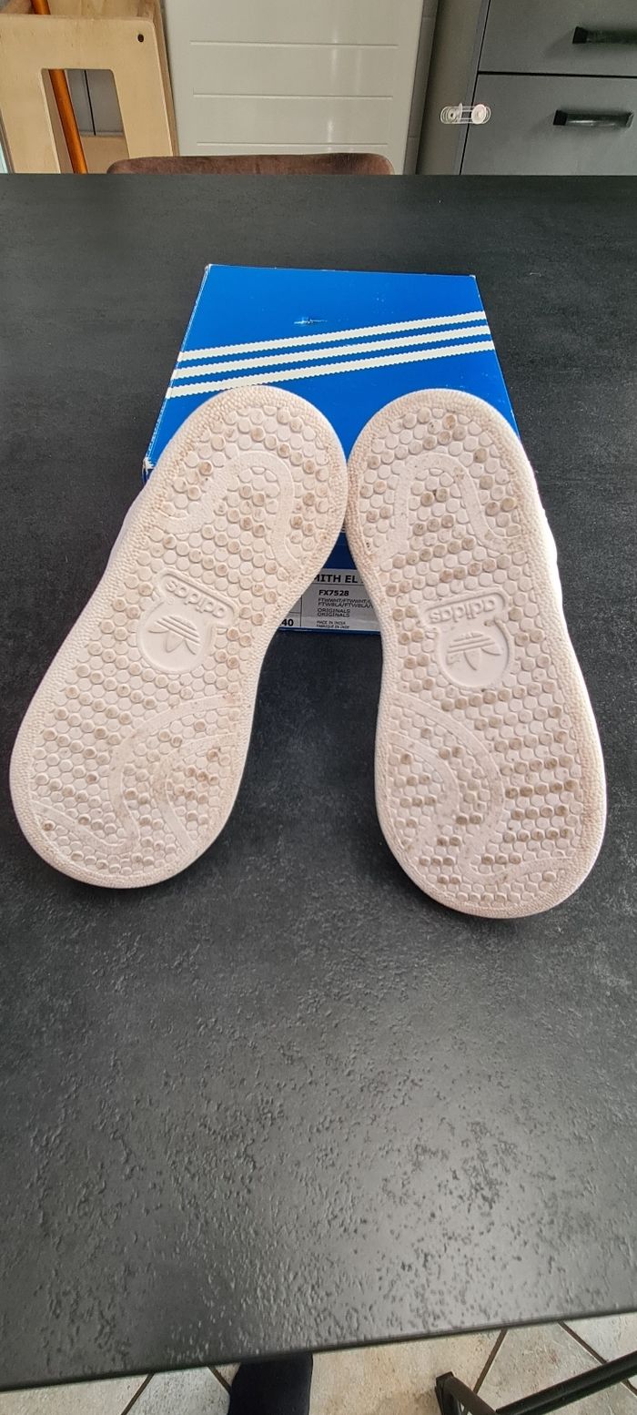 Baskets adidas Stan Smith blanche et verte pointure 24 - photo numéro 4